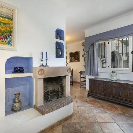 Villa Arin - Beachside Family Home Estepona Extérieur photo